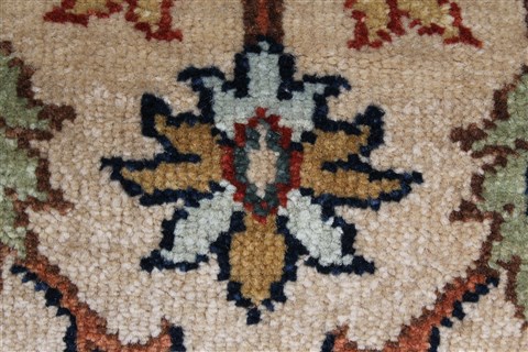 Serapi White Runner Hand Knotted 27 X 59 Area Rug 250-26090 Image 5