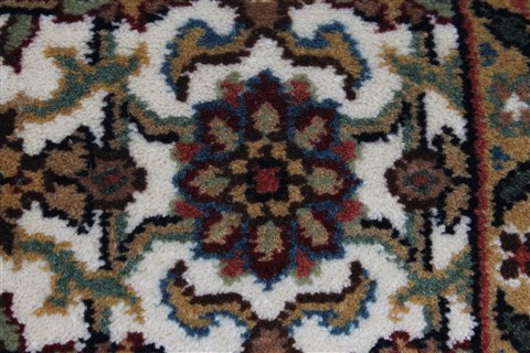 Herati Beige Runner Hand Knotted 26 X 58 Area Rug 250-26091 Image 10