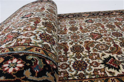 Herati Beige Runner Hand Knotted 26 X 58 Area Rug 250-26091 Image 1
