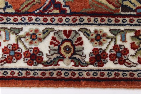 Sarouk Beige Runner Hand Knotted 26 X 62  Area Rug 250-26092 Image 2
