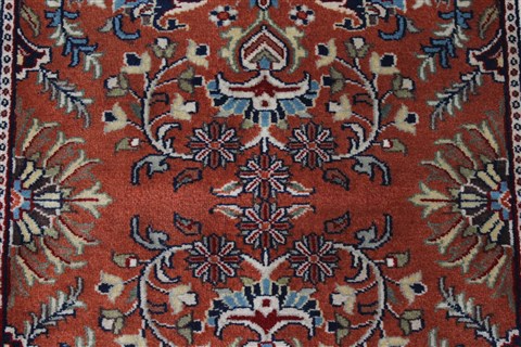 Sarouk Beige Runner Hand Knotted 26 X 62  Area Rug 250-26092 Image 3