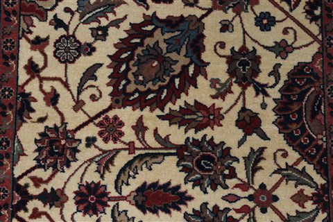 Tabriz Beige Runner Hand Knotted 28 X 61 Area Rug 250-26094 Image 3
