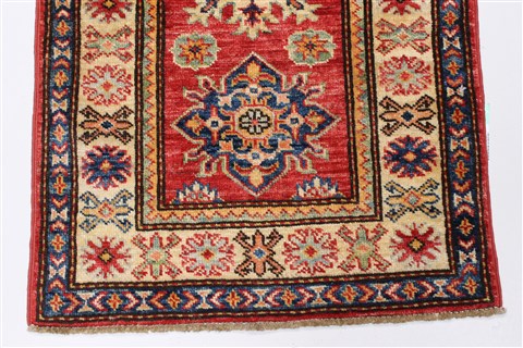 Kazak Red Runner Hand Knotted 111 X 58 Area Rug 250-26099 Image 4