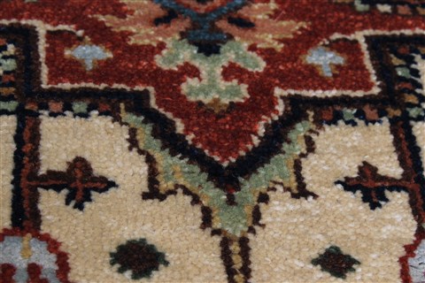 Serapi Beige Runner Hand Knotted 26 X 61 Area Rug 250-26110 Image 6
