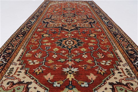 Serapi Brown Runner Hand Knotted 26 X 60 Area Rug 250-26114 Image 3