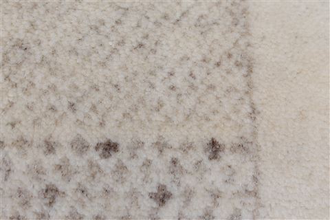Gabbeh Grey Hand Knotted 27 X 61 Area Rug 250-26120 Image 7