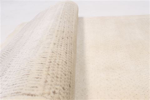 Gabbeh Grey Hand Knotted 27 X 61 Area Rug 250-26120 Image 8