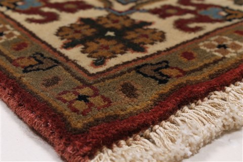 Semnan Beige Runner Hand Knotted 26 X 510 Area Rug 250-26132 Image 5