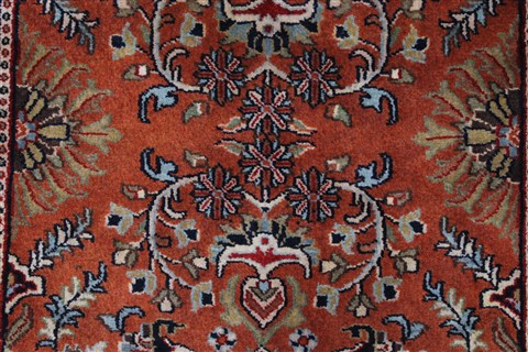 Sarouk Beige Runner Hand Knotted 24 X 60 Area Rug 250-26166 Image 3