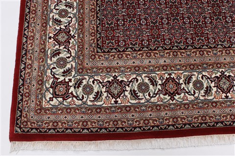 Herati Red Hand Knotted 81 X 114 Area Rug 250-26174 Image 5