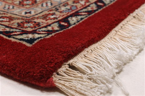 Herati Red Hand Knotted 81 X 114 Area Rug 250-26174 Image 6