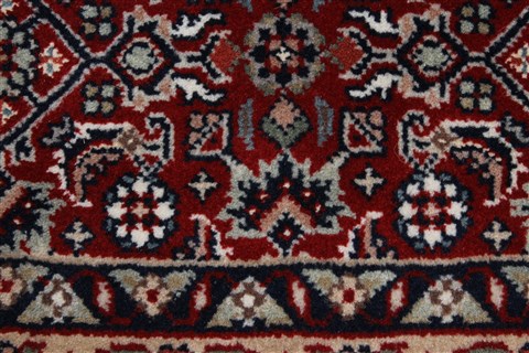 Herati Red Hand Knotted 81 X 114 Area Rug 250-26174 Image 7