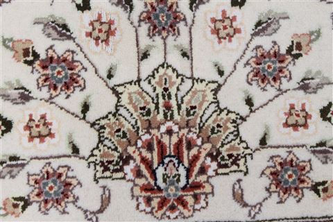 Jaipur White Hand Knotted 90 X 120 Area Rug 250-26176 Image 6