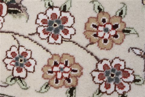 Jaipur White Hand Knotted 90 X 120 Area Rug 250-26176 Image 7