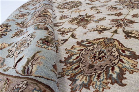 Kashan Beige Hand Knotted 91 X 1111 Area Rug 250-26179 Image 1
