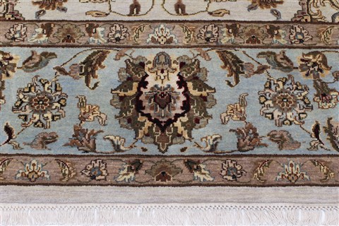 Kashan Beige Hand Knotted 91 X 1111 Area Rug 250-26179 Image 4
