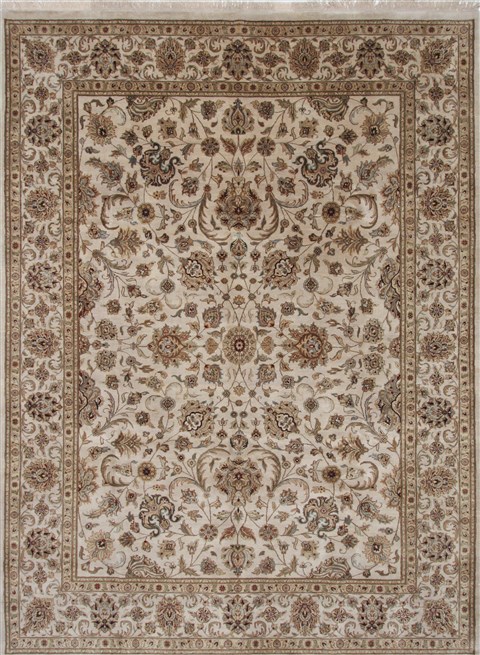 Kashan Beige Hand Knotted 91 X 123 Area Rug 250-26180 Image 0