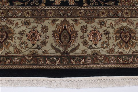 Kashan Beige Hand Knotted 90 X 1111 Area Rug 250-26187 Image 2