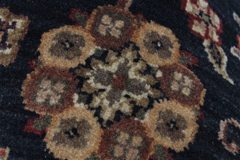 Kashan Beige Hand Knotted 90 X 1111 Area Rug 250-26187 Image 7