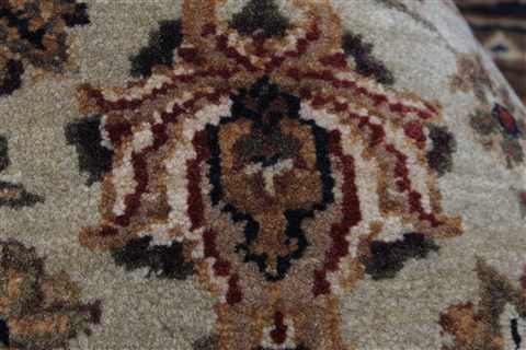 Kashan Beige Hand Knotted 90 X 1111 Area Rug 250-26187 Image 9