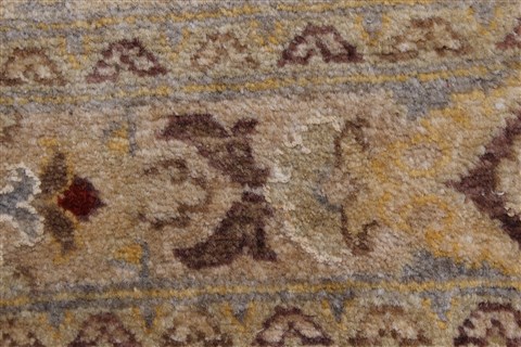 Tabriz Beige Hand Knotted 90 X 120 Area Rug 250-26188 Image 11