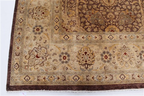 Tabriz Beige Hand Knotted 90 X 120 Area Rug 250-26188 Image 6