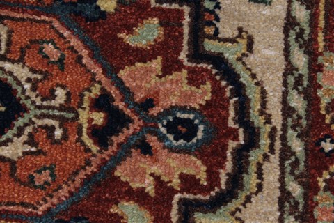 Serapi Beige Runner Hand Knotted 27 X 59 Area Rug 250-26192 Image 6
