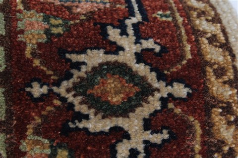 Serapi Beige Runner Hand Knotted 27 X 59 Area Rug 250-26192 Image 9