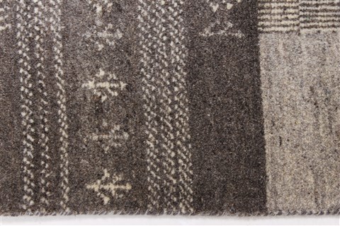 Modern Beige Runner Hand Knotted 26 X 61 Area Rug 250-26201 Image 2