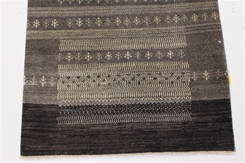 Modern Beige Runner Hand Knotted 26 X 61 Area Rug 250-26201 Image 4