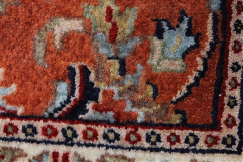 Sarouk Beige Runner Hand Knotted 24 X 60 Area Rug 250-26202 Image 6
