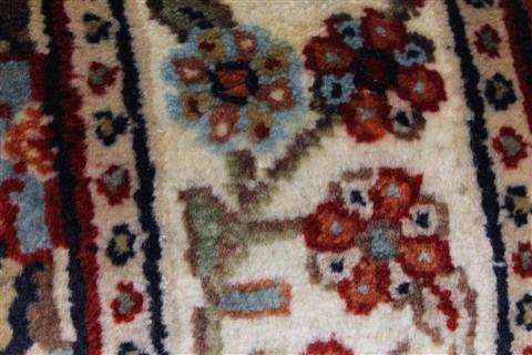 Sarouk Beige Runner Hand Knotted 24 X 60 Area Rug 250-26202 Image 9