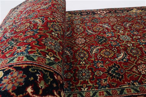 Herati Beige Runner Hand Knotted 26 X 59 Area Rug 250-26211 Image 10