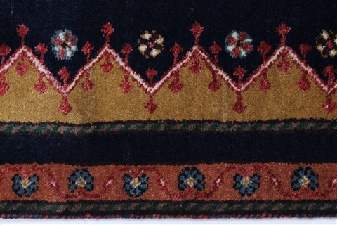 Gabbeh Multicolor Runner Hand Knotted 27 X 510 Area Rug 250-26213 Image 3