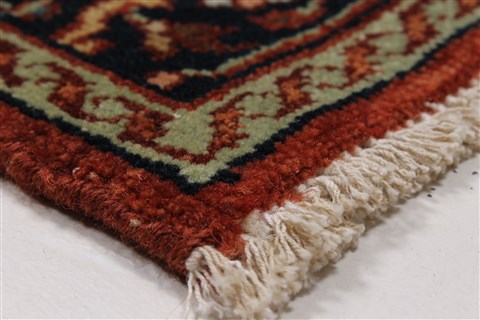 Serapi Red Runner Hand Knotted 25 X 60 Area Rug 250-26214 Image 4