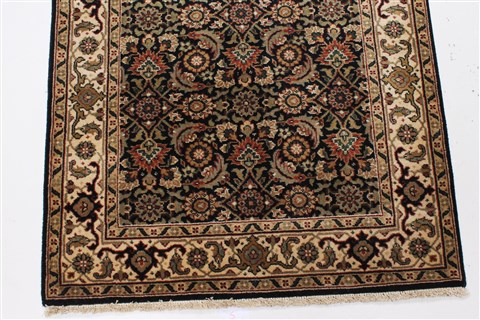 Herati Beige Hand Knotted 28 X 58 Area Rug 250-26225 Image 5