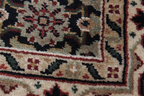 Herati Beige Hand Knotted 28 X 58 Area Rug 250-26225 Image 7