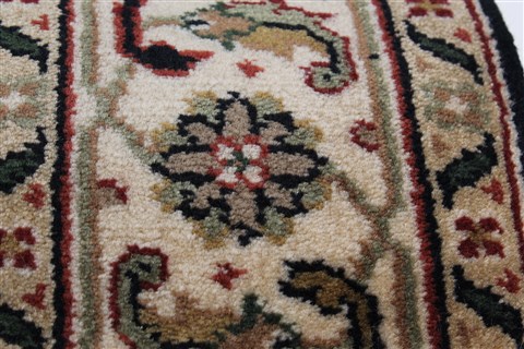 Herati Beige Hand Knotted 28 X 58 Area Rug 250-26225 Image 9