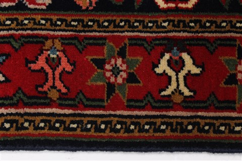 Heriz Black Hand Knotted 27 X 61 Area Rug 250-26226 Image 2