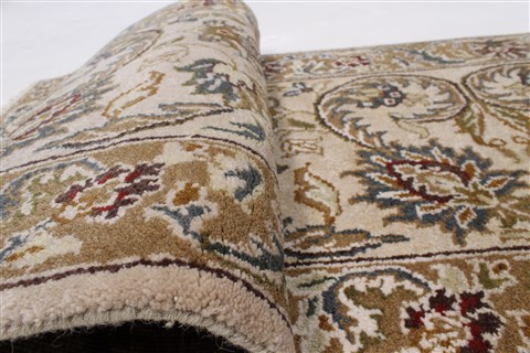 Kashmar Beige Runner Hand Knotted 20 X 62 Area Rug 250-26234 Image 10