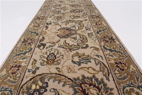 Kashmar Beige Runner Hand Knotted 20 X 62 Area Rug 250-26234 Image 2