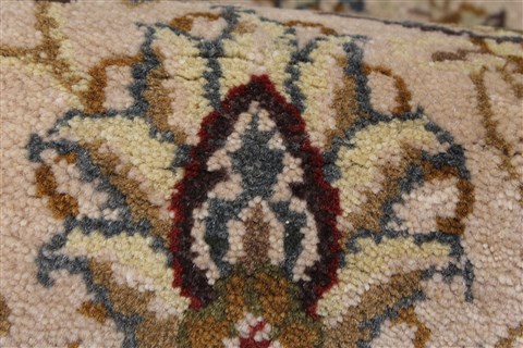 Kashmar Beige Runner Hand Knotted 20 X 62 Area Rug 250-26234 Image 8