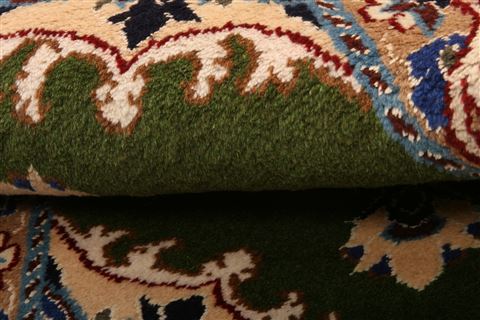 Nain Green Hand Knotted 110 X 28 Area Rug 100-26238 Image 4