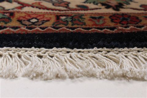 Kashmar Purple Round Hand Knotted 80 X 81 Area Rug 250-26250 Image 5