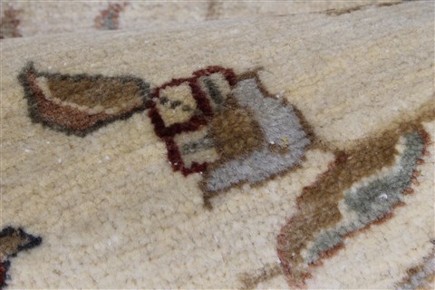 Pishavar Beige Round Hand Knotted 80 X 81 Area Rug 250-26258 Image 7