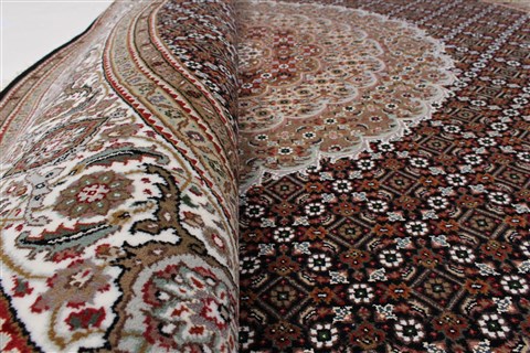 Mahi Beige Round Hand Knotted 69 X 69 Area Rug 250-26271 Image 9