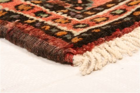Hamedan Red Square Hand Knotted 18 X 26 Area Rug 253-26275 Image 7