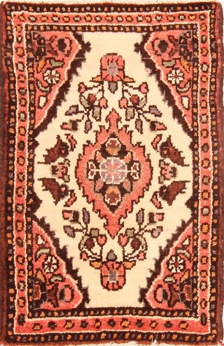 Hamedan Red Square Hand Knotted 18 X 26 Area Rug 253-26275 Image 0