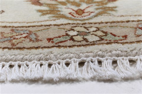 Chobi Beige Round Hand Knotted 82 X 82 Area Rug 250-26284 Image 6