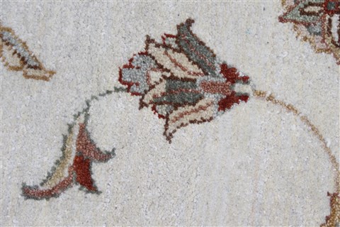 Chobi Beige Round Hand Knotted 82 X 82 Area Rug 250-26284 Image 8